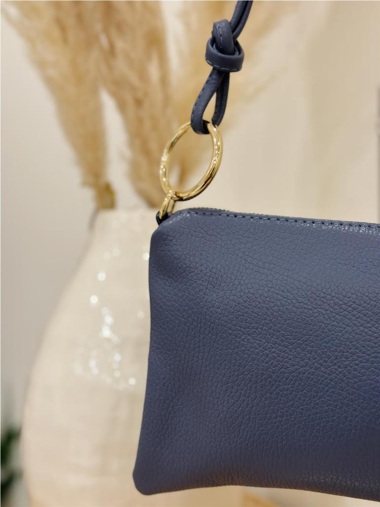 BOLSO PIEL NUDO AZUL CELESTE 2