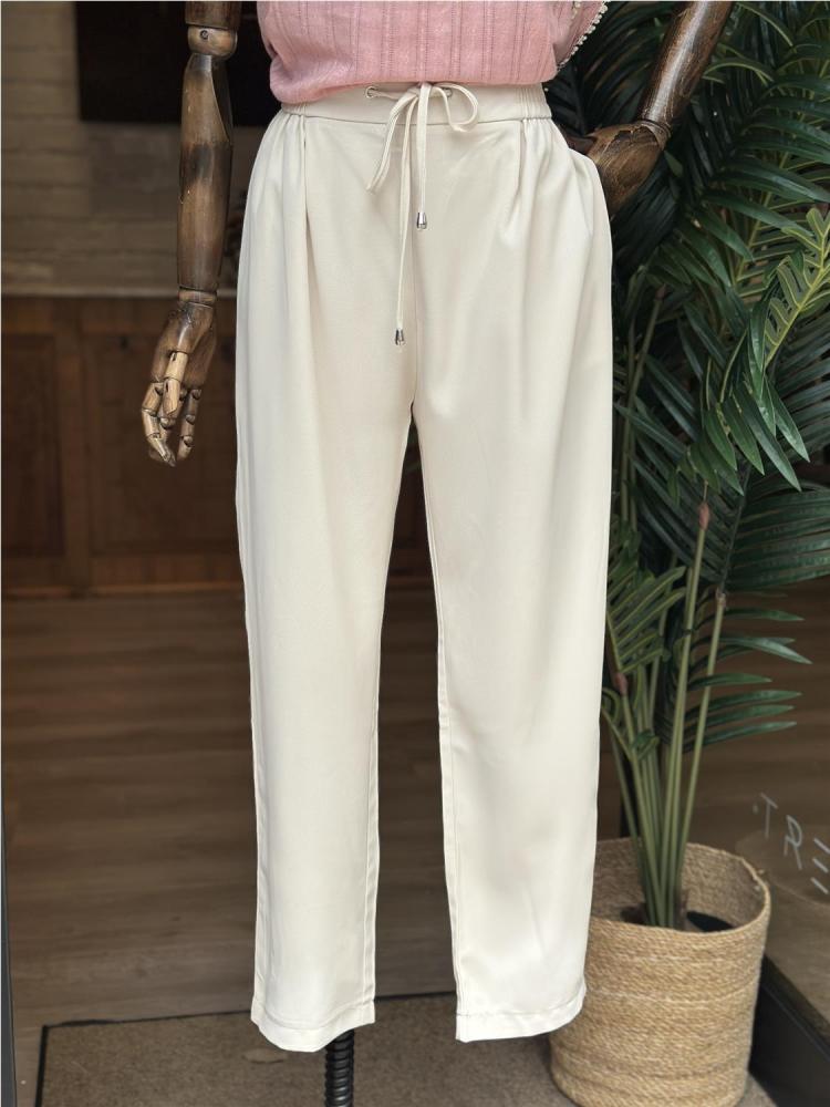 PANTALÓN BASIC GOMA BEIGE