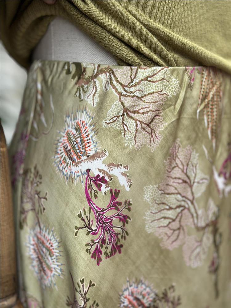 FALDA CORALES RASO VERDE 2