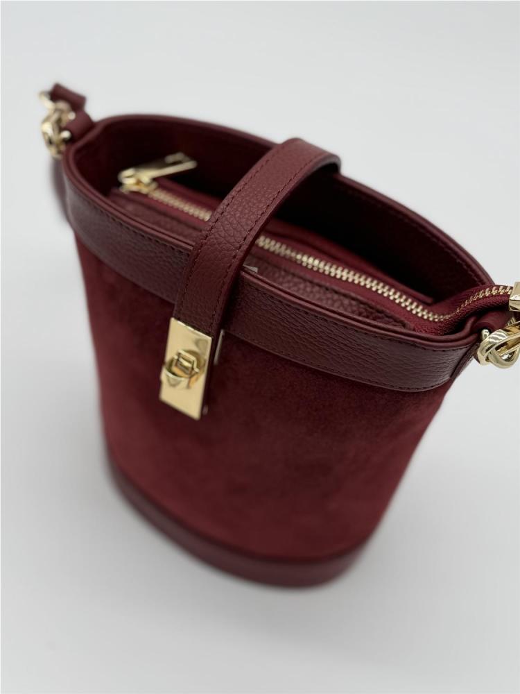 BOLSO CUBO PIEL SERRAJE BURDE 2