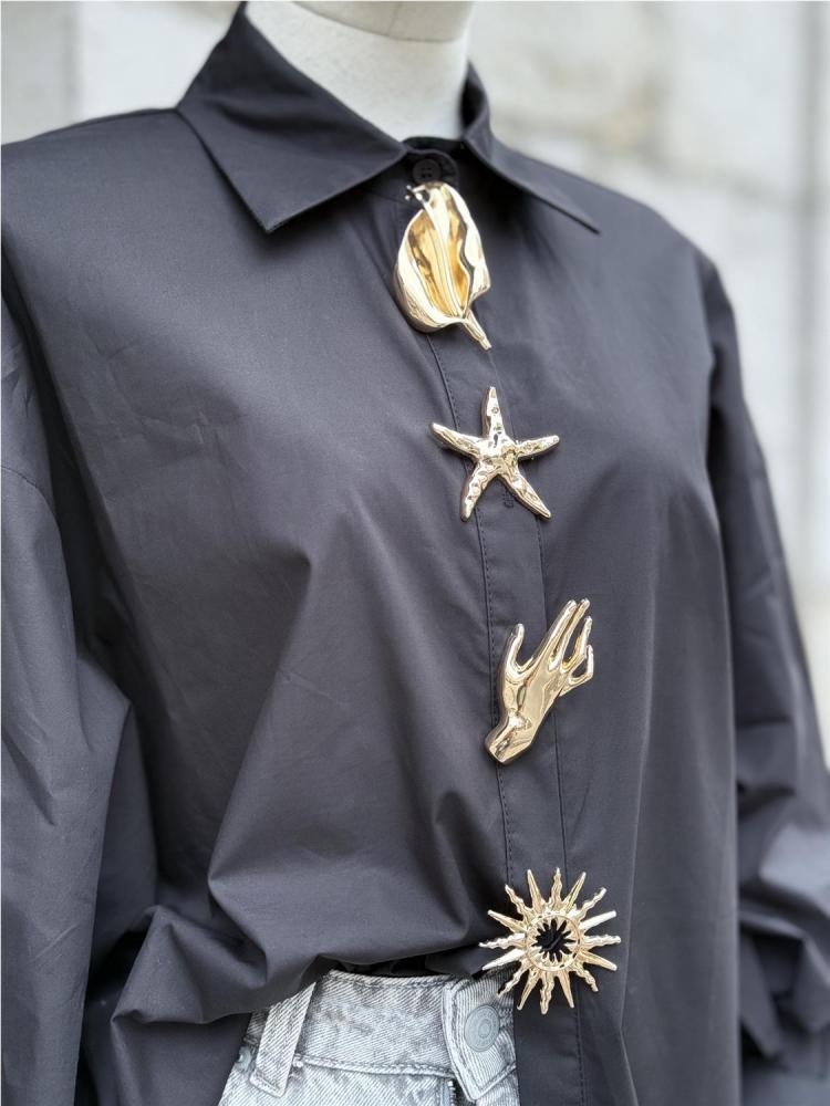 CAMISA BOTÓN BROCHE 2