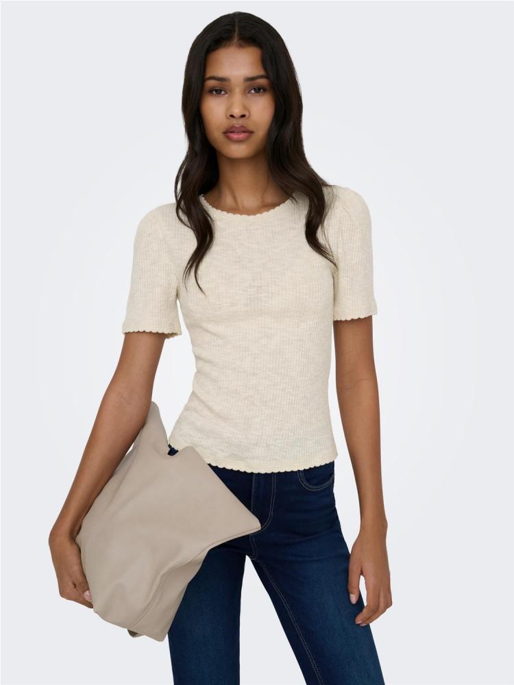 CAMISETA ONLY NICOLE CREMA