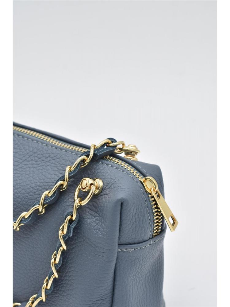 BOLSO PIEL CADENA AZUL CLARO 2