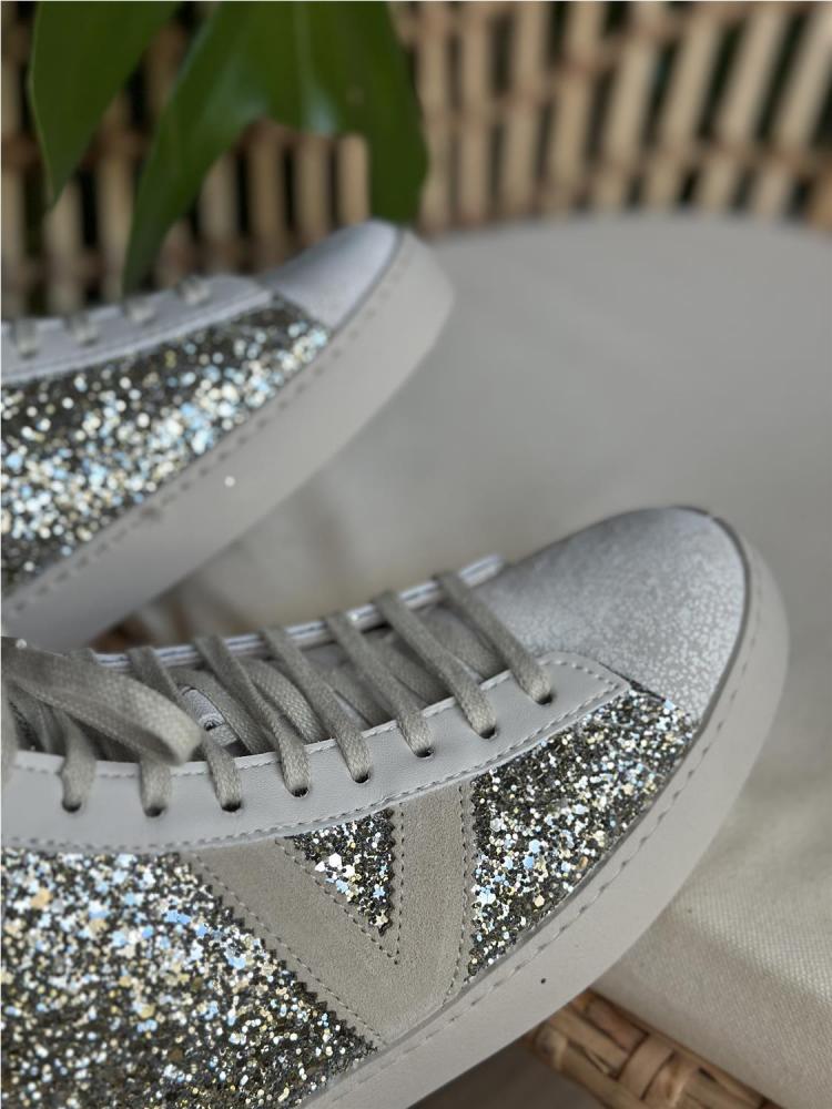 ZAPATILLAS DEPORTIVA VICTORIA 2